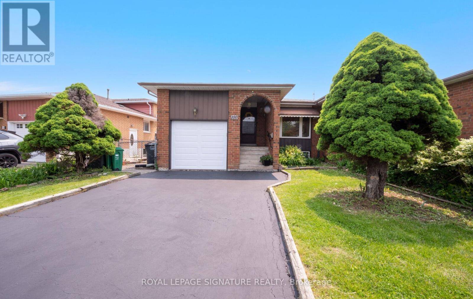 100 MADISON STREET, Brampton (central Park), ON L6S3C5