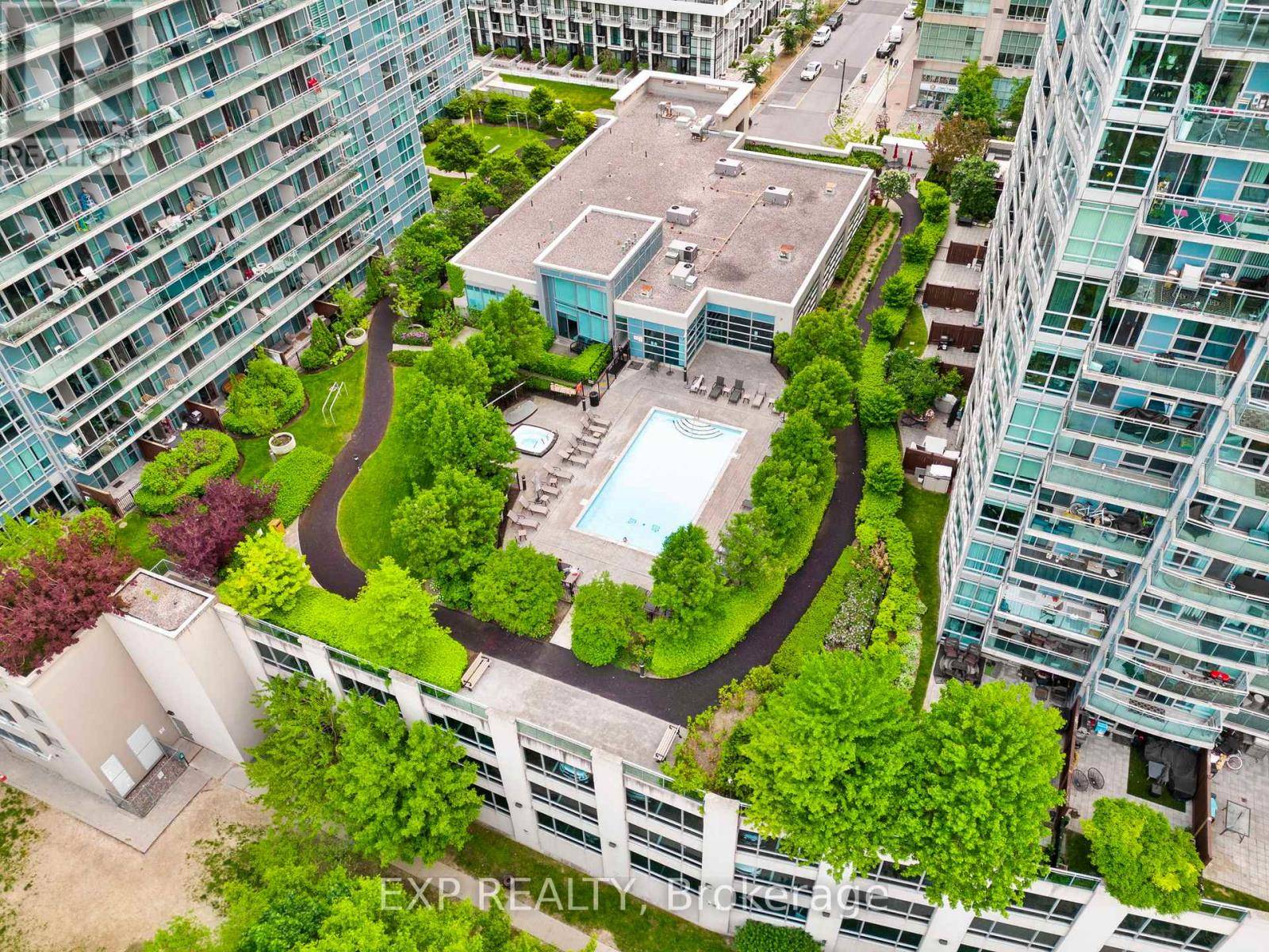 Toronto (mimico), ON M8Y0B3,165 Legion RD North #1932