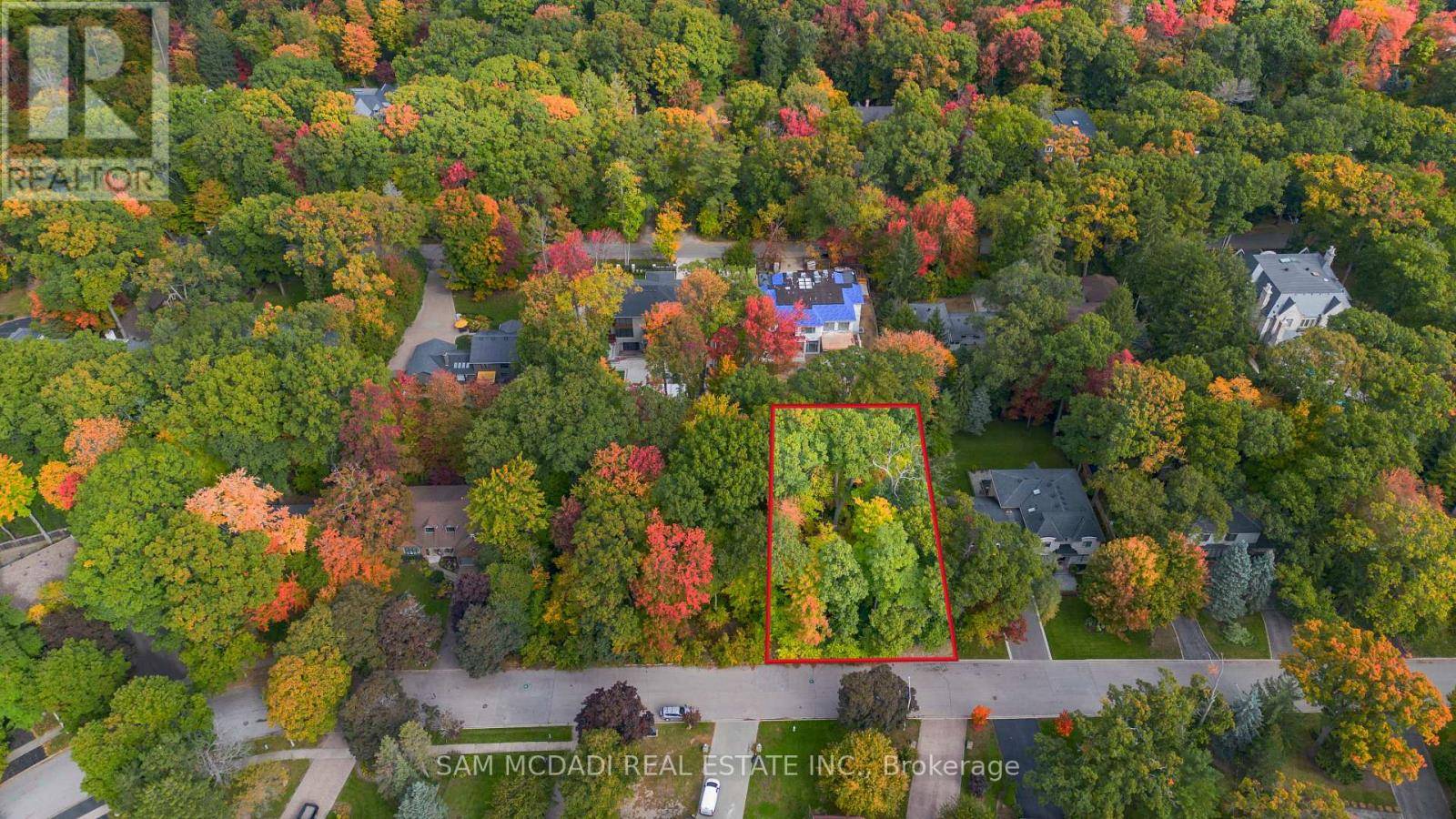 Mississauga (cooksville), ON L5B1W7,2115 LYNCHMERE AVENUE