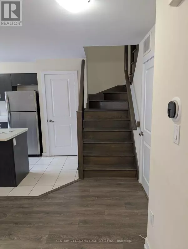 Toronto (humberlea-pelmo Park), ON M9M0E7,2355 Sheppard AVE West #223