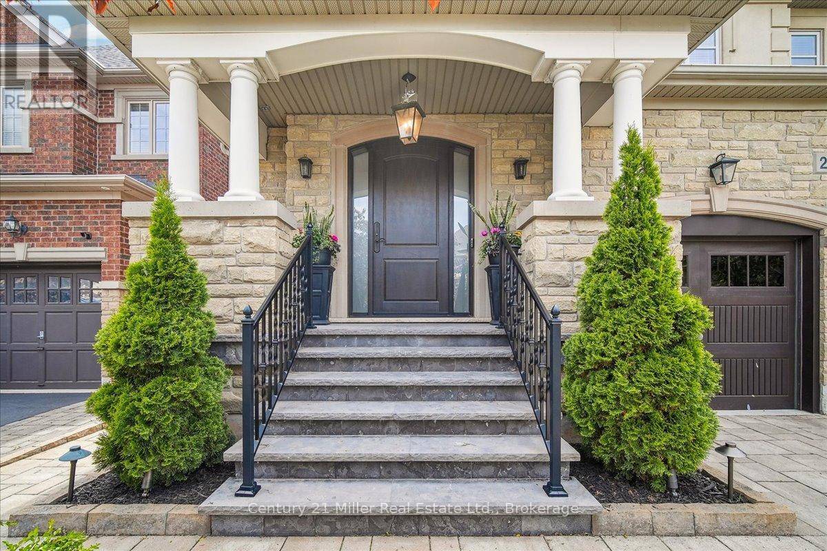 Oakville (jc Joshua Creek), ON L6H0B9,2394 ROBMAR DRIVE