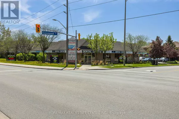 Mississauga (hurontario), ON L5R2Z4,1075 Ceremonial DR #5 & 7