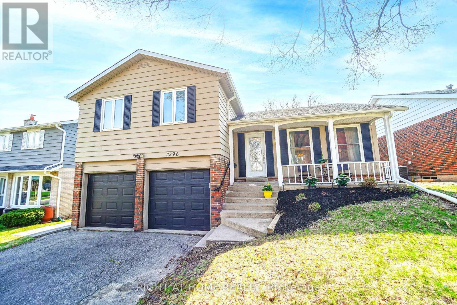 2396 HOMELANDS DRIVE, Mississauga (sheridan), ON L5K1H2