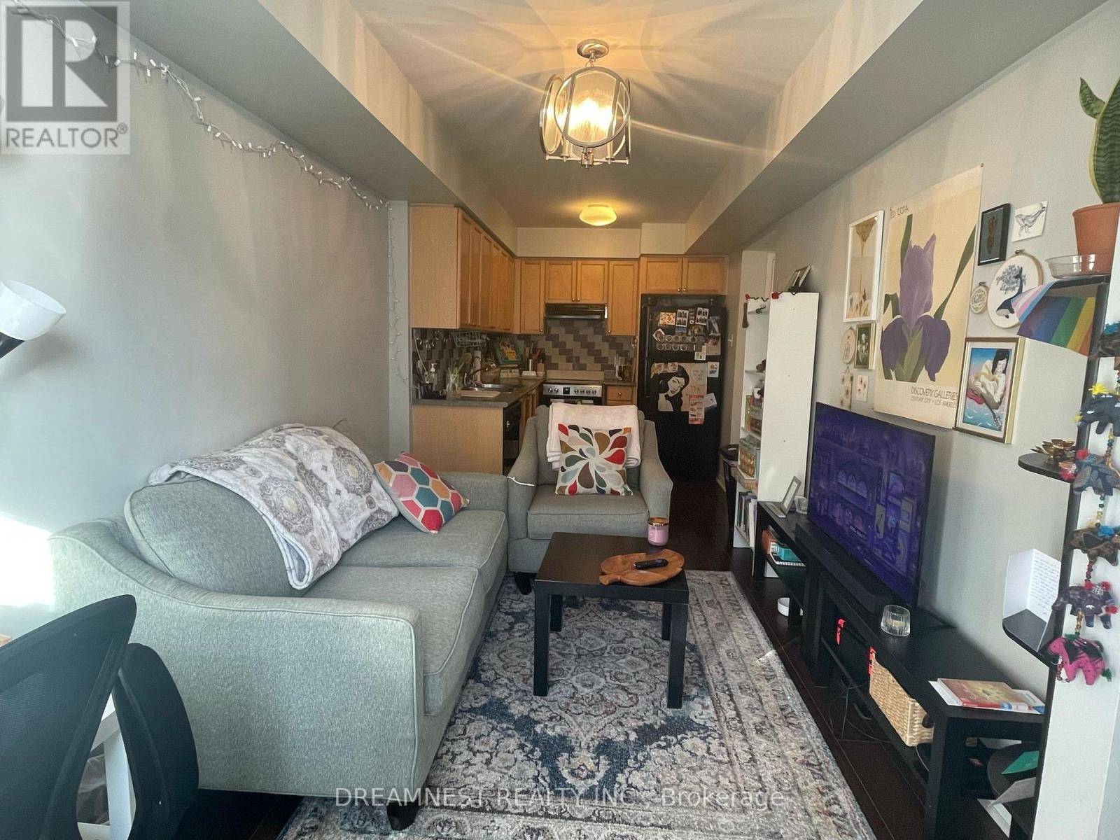 Mississauga (churchill Meadows), ON L5M8C5,4975 Southampton DR #307