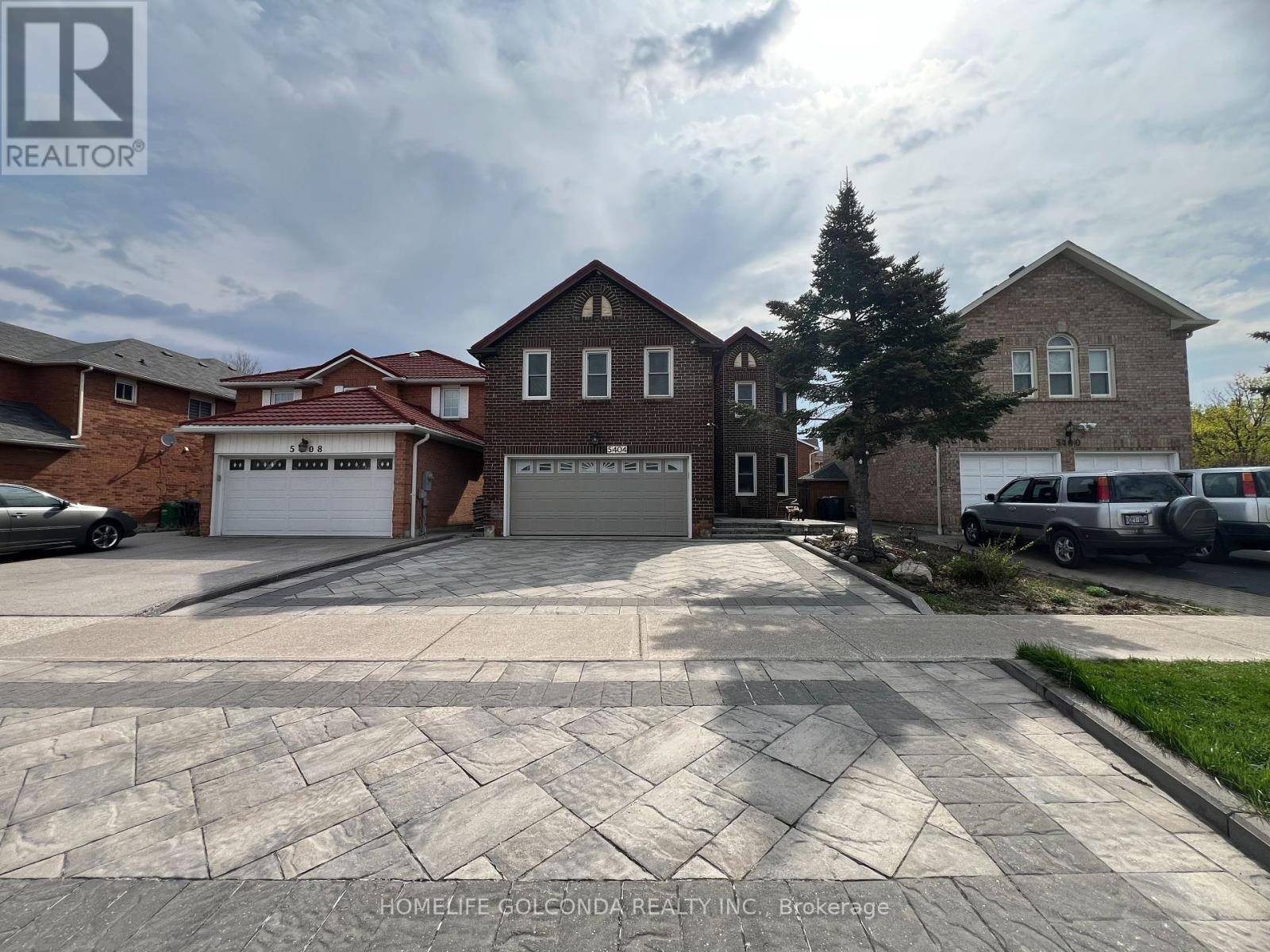 5404 Heritage Hills BLVD #Upper, Mississauga (hurontario), ON L5R2J4