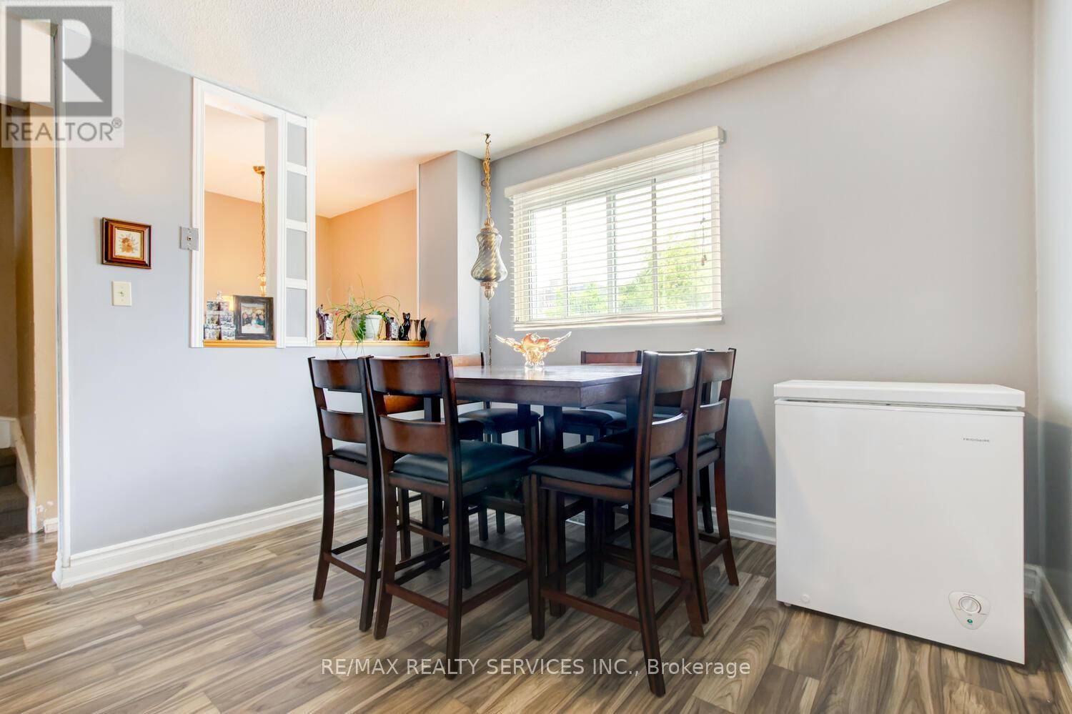 Brampton (bramalea West Industrial), ON L6T3Z2,47 Lincoln CT #93