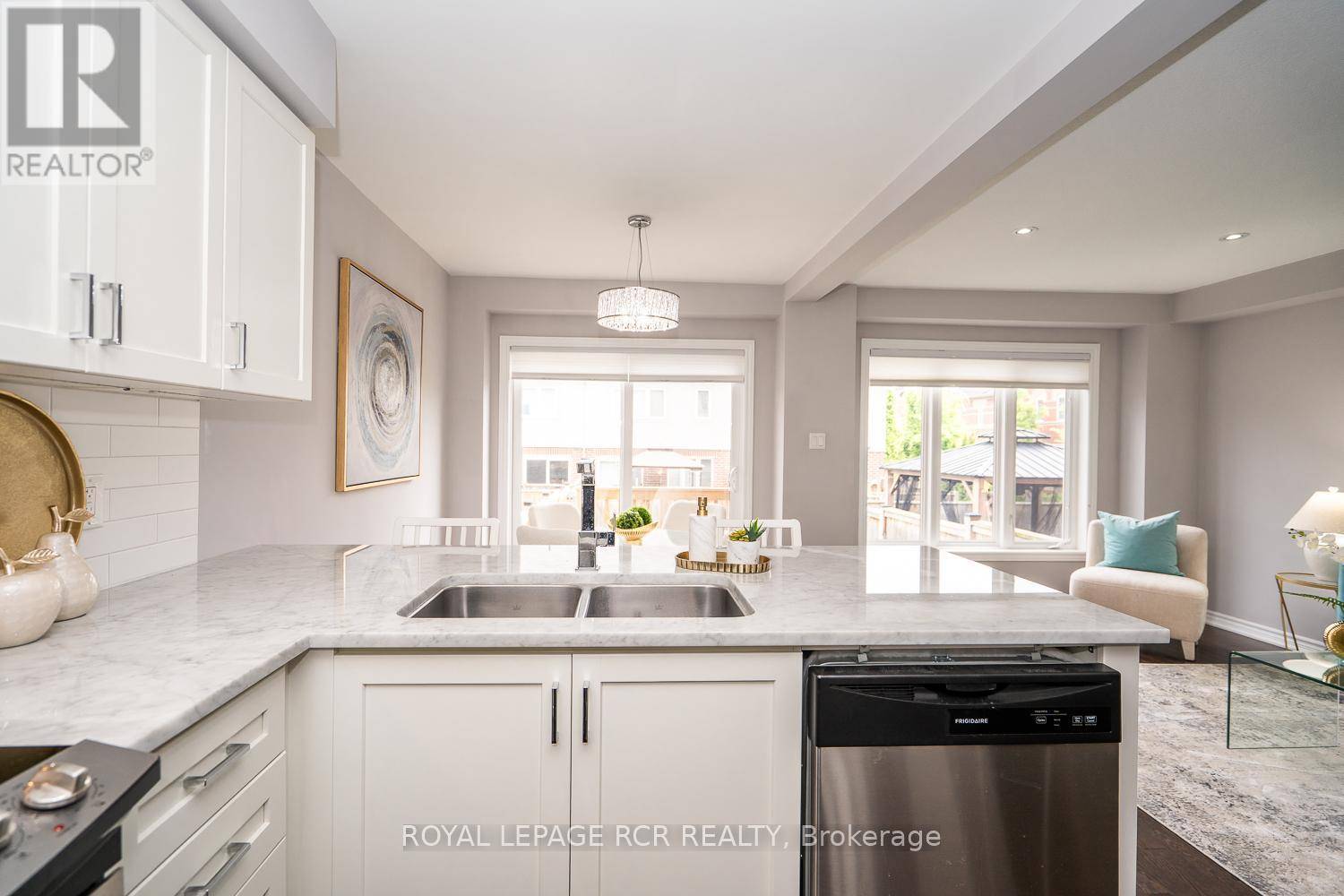 Orangeville, ON L9W5T9,233 THOMPSON ROAD