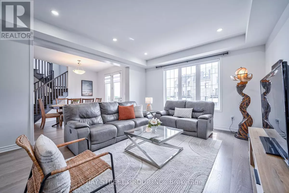 Oakville (nw Northwest), ON L6M5N9,3093 TRAVERTINE DRIVE