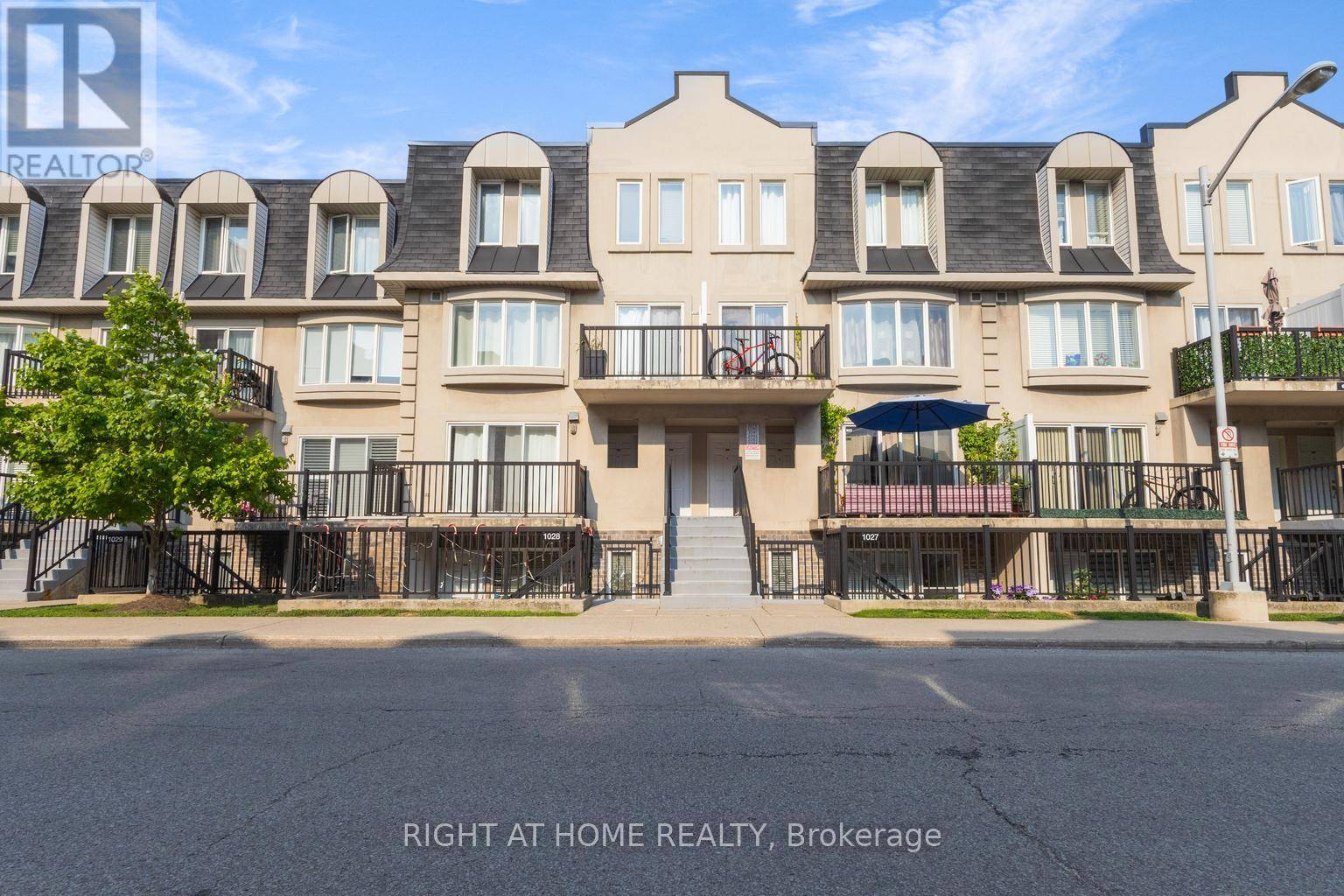 65 George Appleton WAY East #2083, Toronto (downsview-roding-cfb), ON M3M0A2
