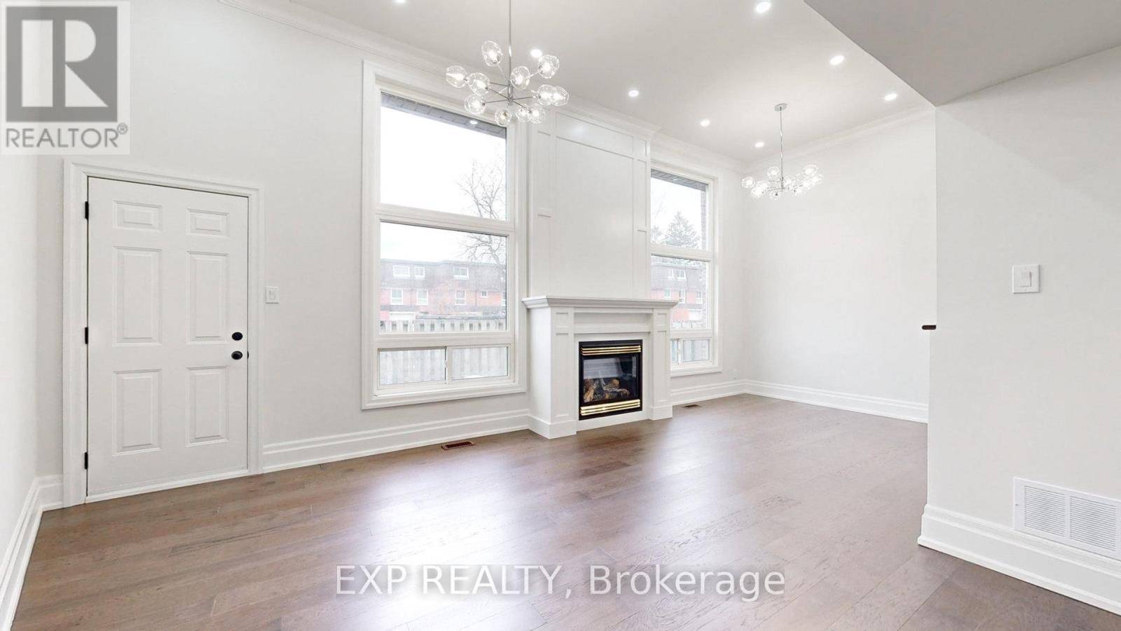 Mississauga (clarkson), ON L5J4A6,2315 Bromsgrove RD #90