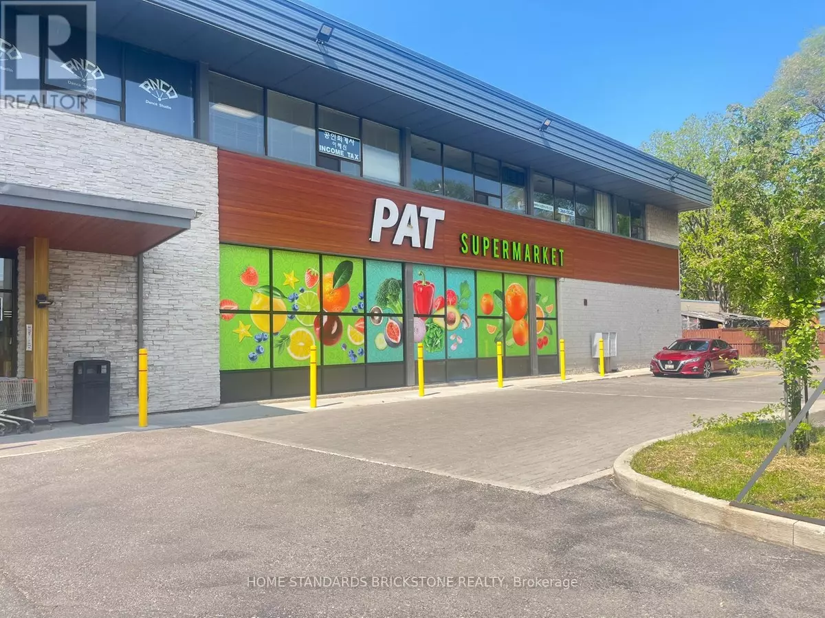 Mississauga (cooksville), ON L5A1X1,333 Dundas East #101