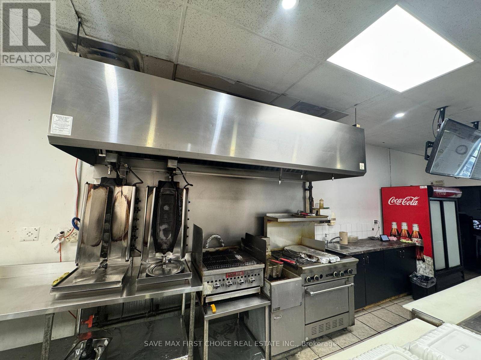 Mississauga (gateway), ON L5T2Z6,29 AVENTURA COURT