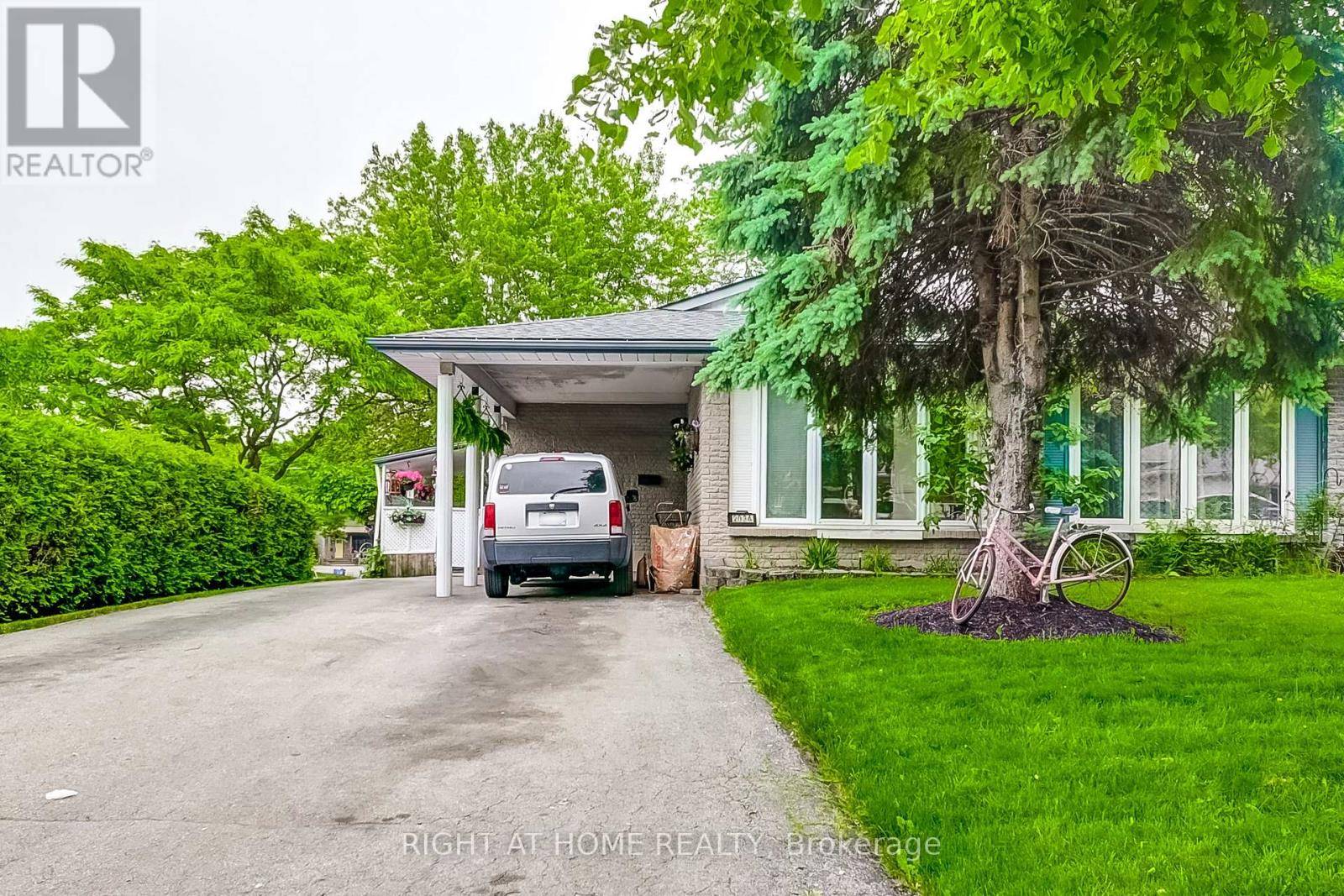 2034 CANNING COURT, Burlington (brant Hills), ON L7P3S5