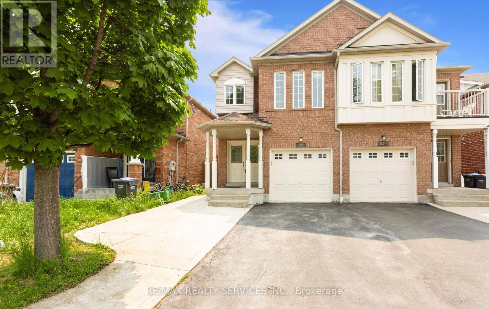 Mississauga (hurontario), ON L5R0A3,592 ORANGE WALK CRESCENT