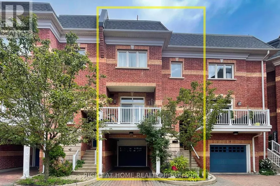 120 BRONTE RD #10, Oakville (br Bronte), ON L6L3C1