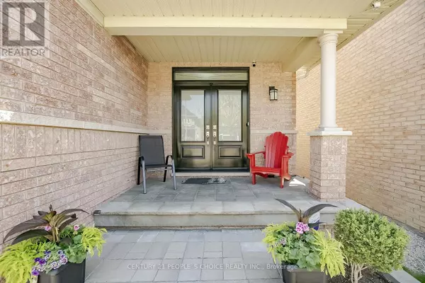 Brampton (bram West), ON L6Y0P2,15 FALLHARVEST AVENUE