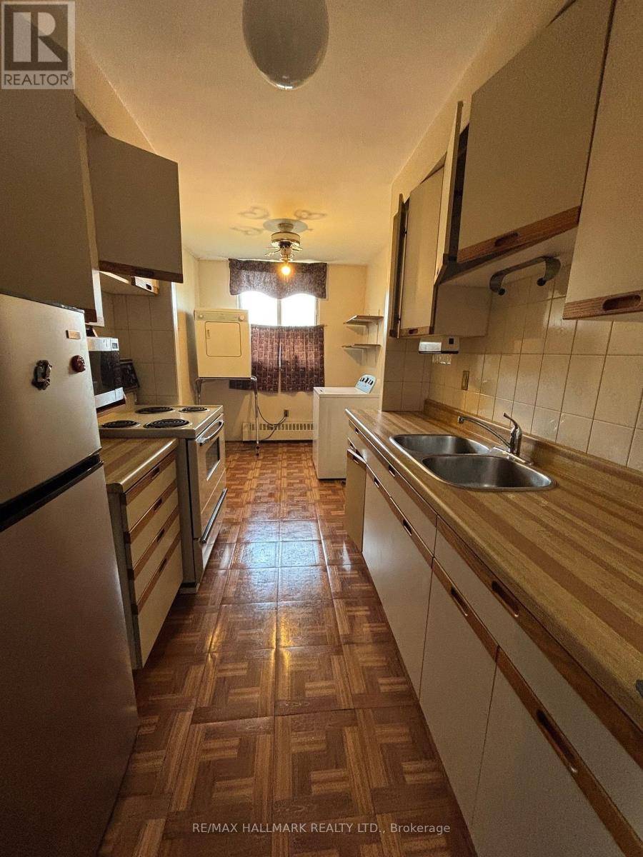 Mississauga (applewood), ON L4X1S3,1625 Bloor ST #213