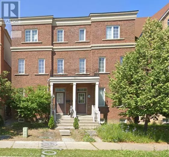 THIRD FLOOR ROOMS - 18 TROYER AVENUE, Toronto (york University Heights), ON M3J3S6