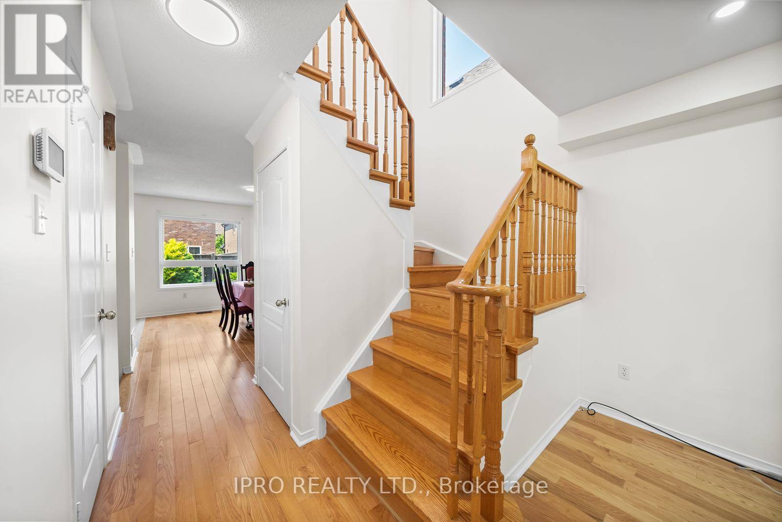 Mississauga (churchill Meadows), ON L5M7K7,3480 COVENT CRESCENT