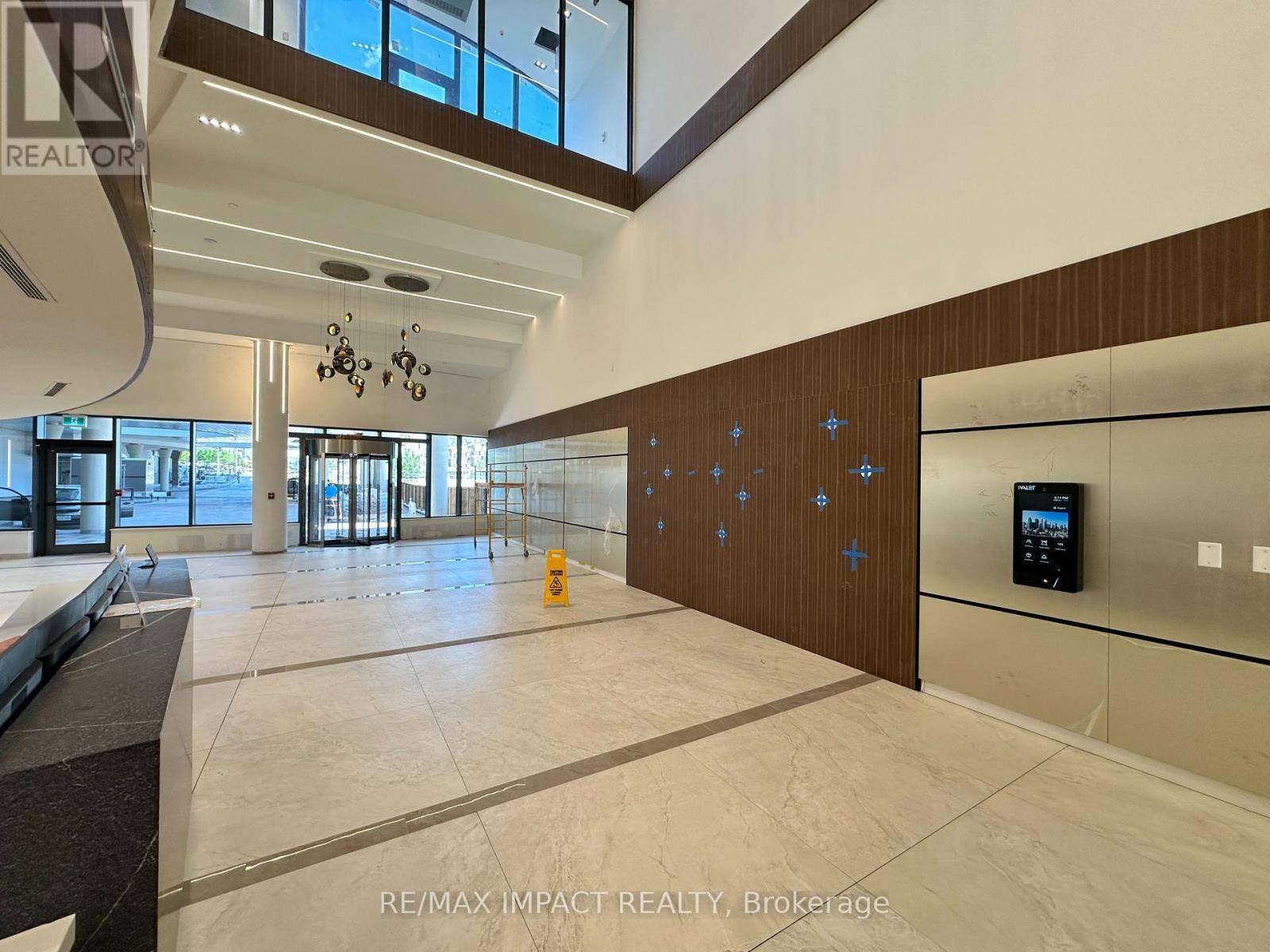 Mississauga (hurontario), ON L4Z3X7,5105 Hurontario ST #1012