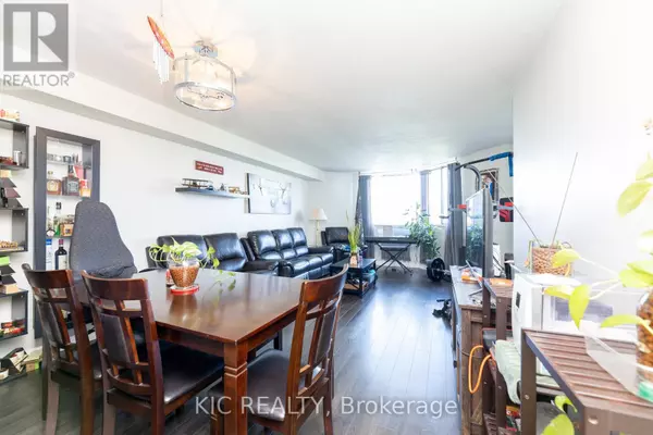 Toronto (elms-old Rexdale), ON M9W6A7,238 Albion RD #1507