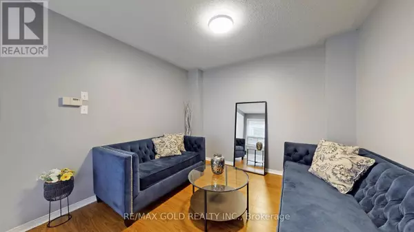 Brampton (sandringham-wellington), ON L6R2Z9,64 SWEET CLOVER CRESCENT