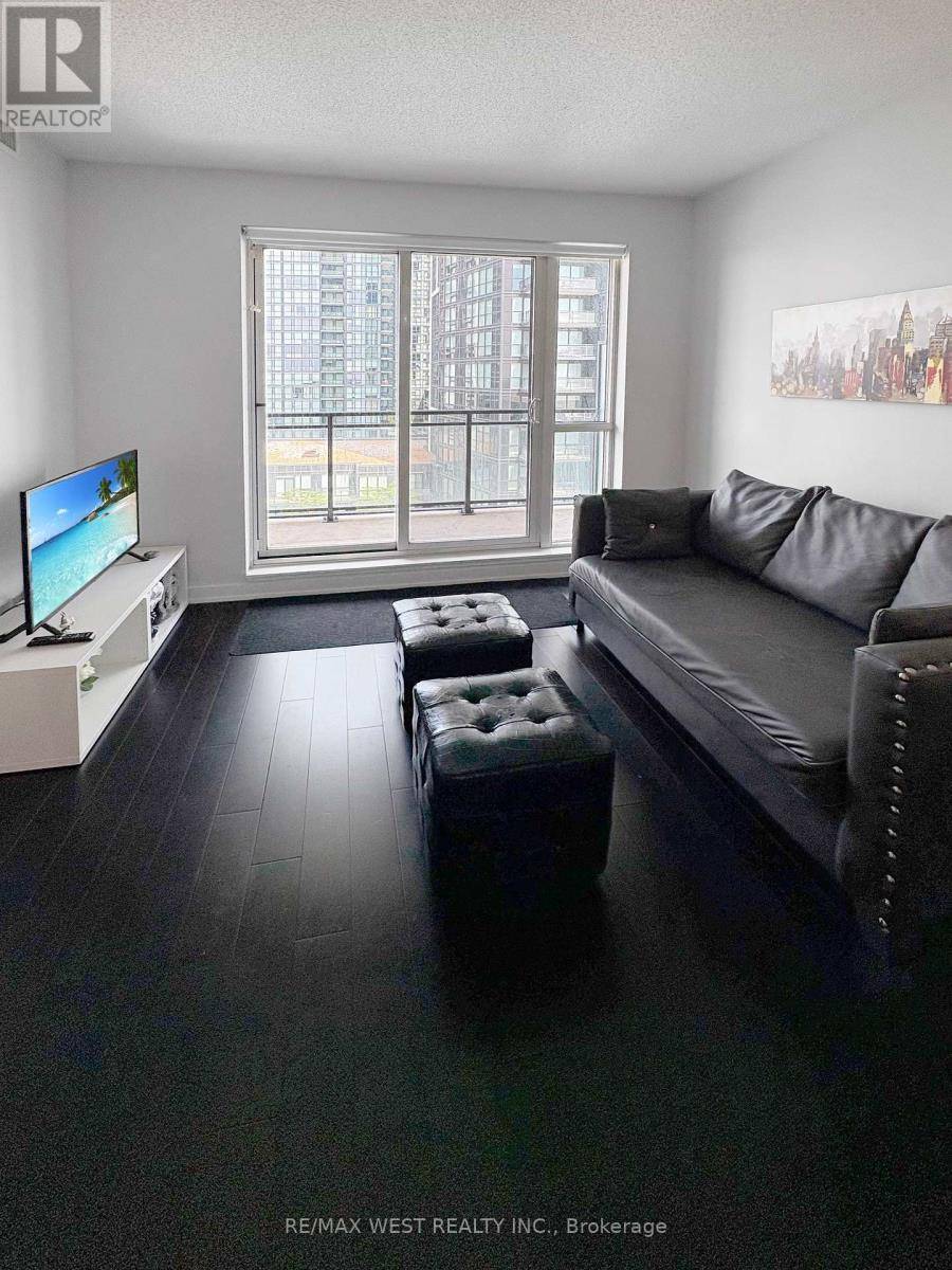Mississauga (city Centre), ON L5B0G4,4011 Brickstone Mews #903