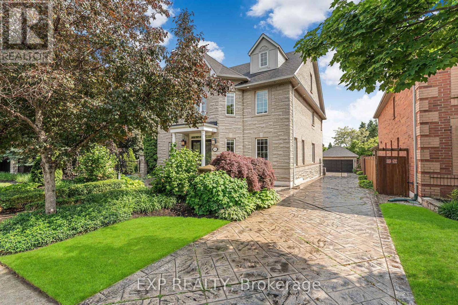 2000 PEAK PLACE, Oakville (ro River Oaks), ON L6H5T2