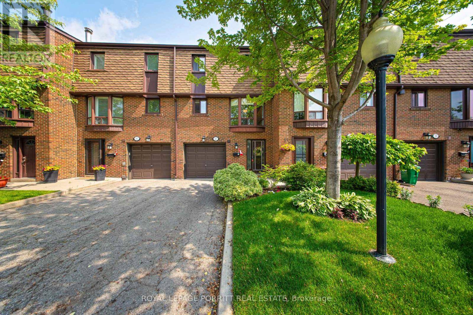3395 Cliff RD North #41, Mississauga (mississauga Valleys), ON L5A3M7