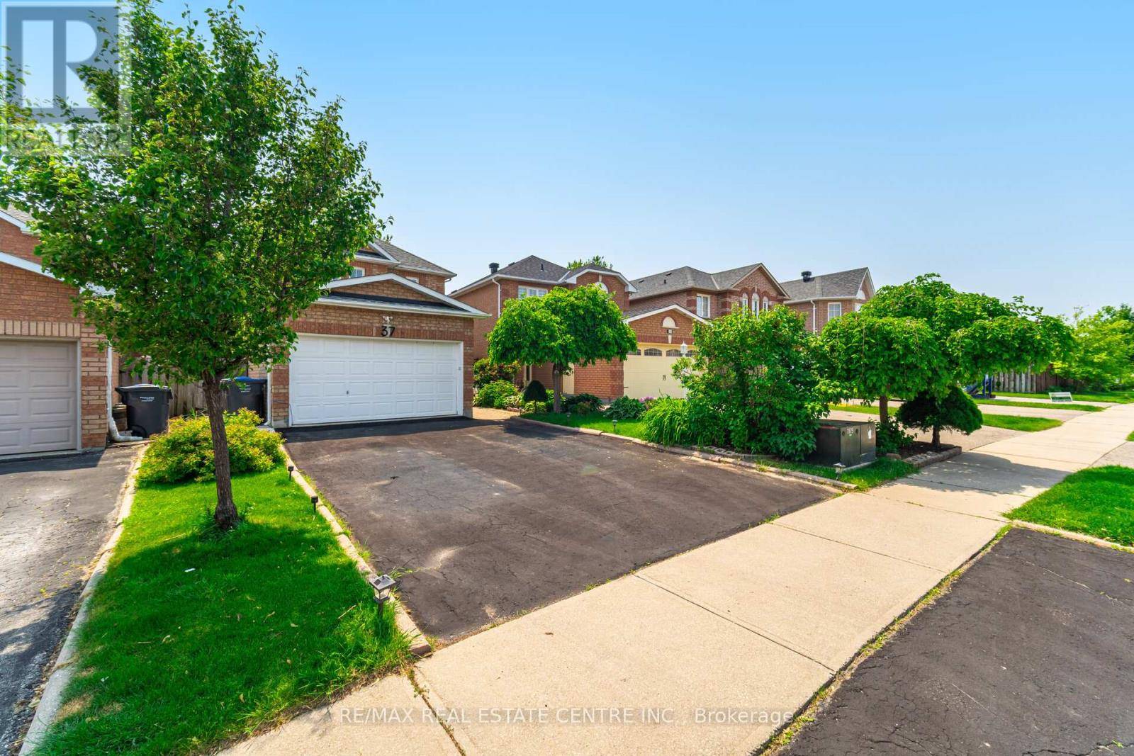 Brampton (snelgrove), ON L7A1H7,37 ZACHARY DRIVE