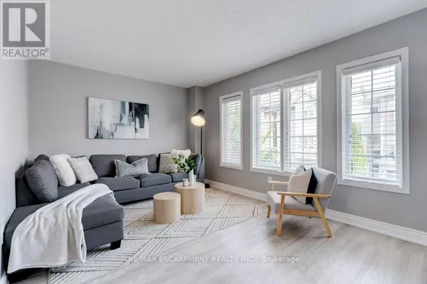 Burlington (appleby), ON L7L7H5,5090 Fairview ST #40