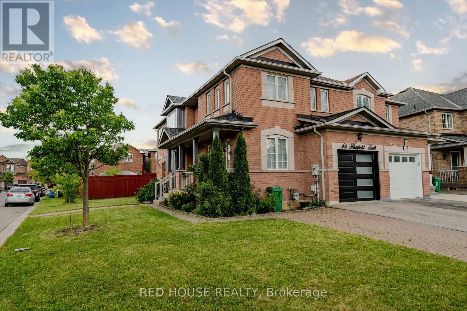 Brampton (bram East), ON L6P1T8,46 PASSFIELD TRAIL