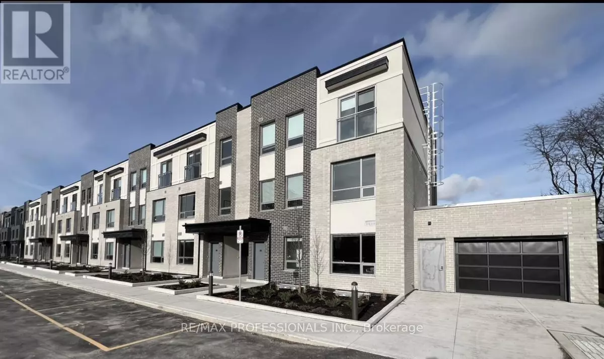 Toronto (eringate-centennial-west Deane), ON M9C3W1,62 Dixfield DR #110