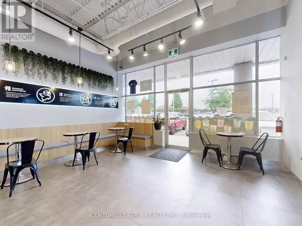 Oakville (ro River Oaks), ON L6H7P4,2460 Neyagawa BLVD #4