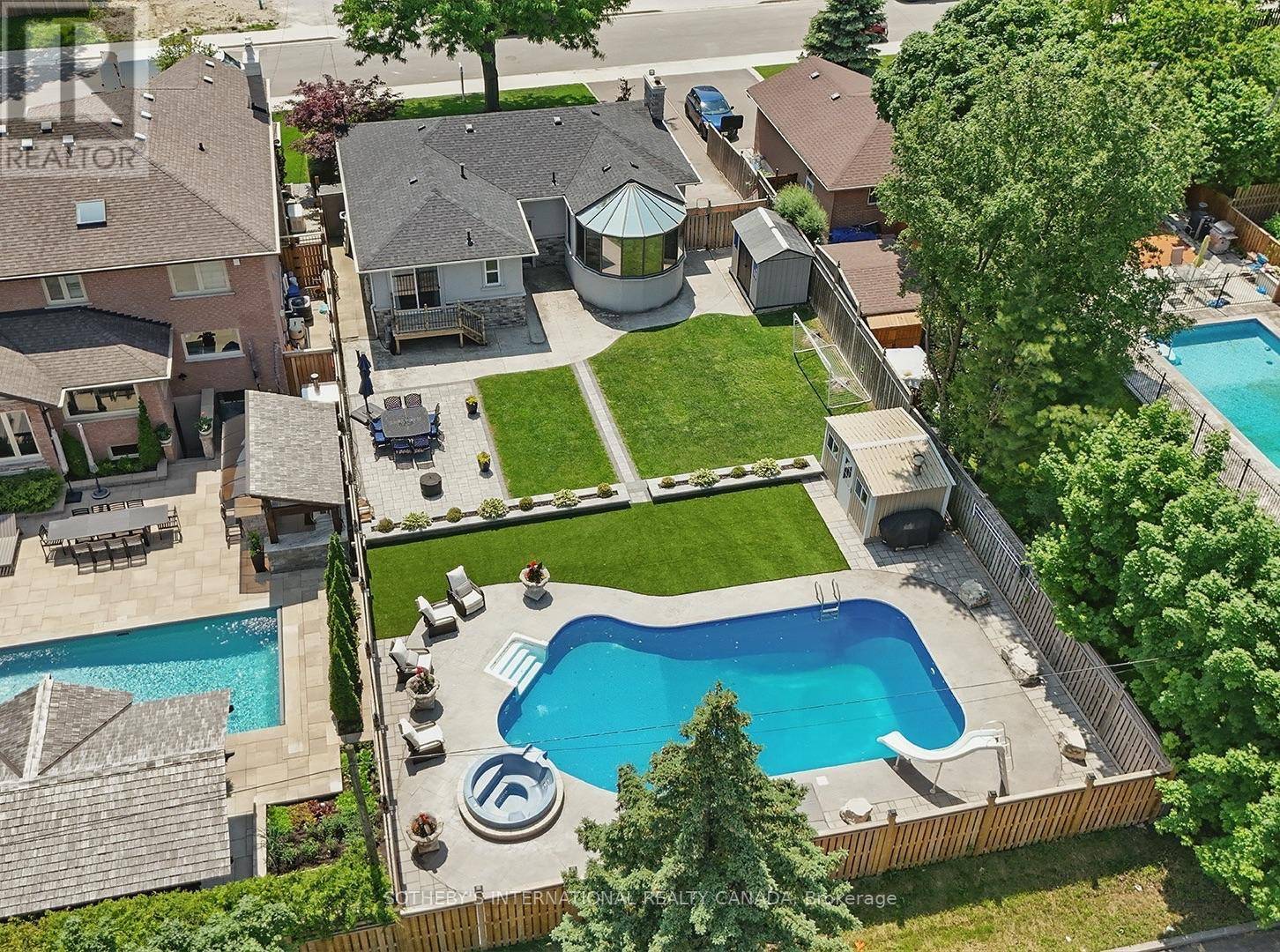 Mississauga (mississauga Valleys), ON L5A2V4,3487 YALE ROAD