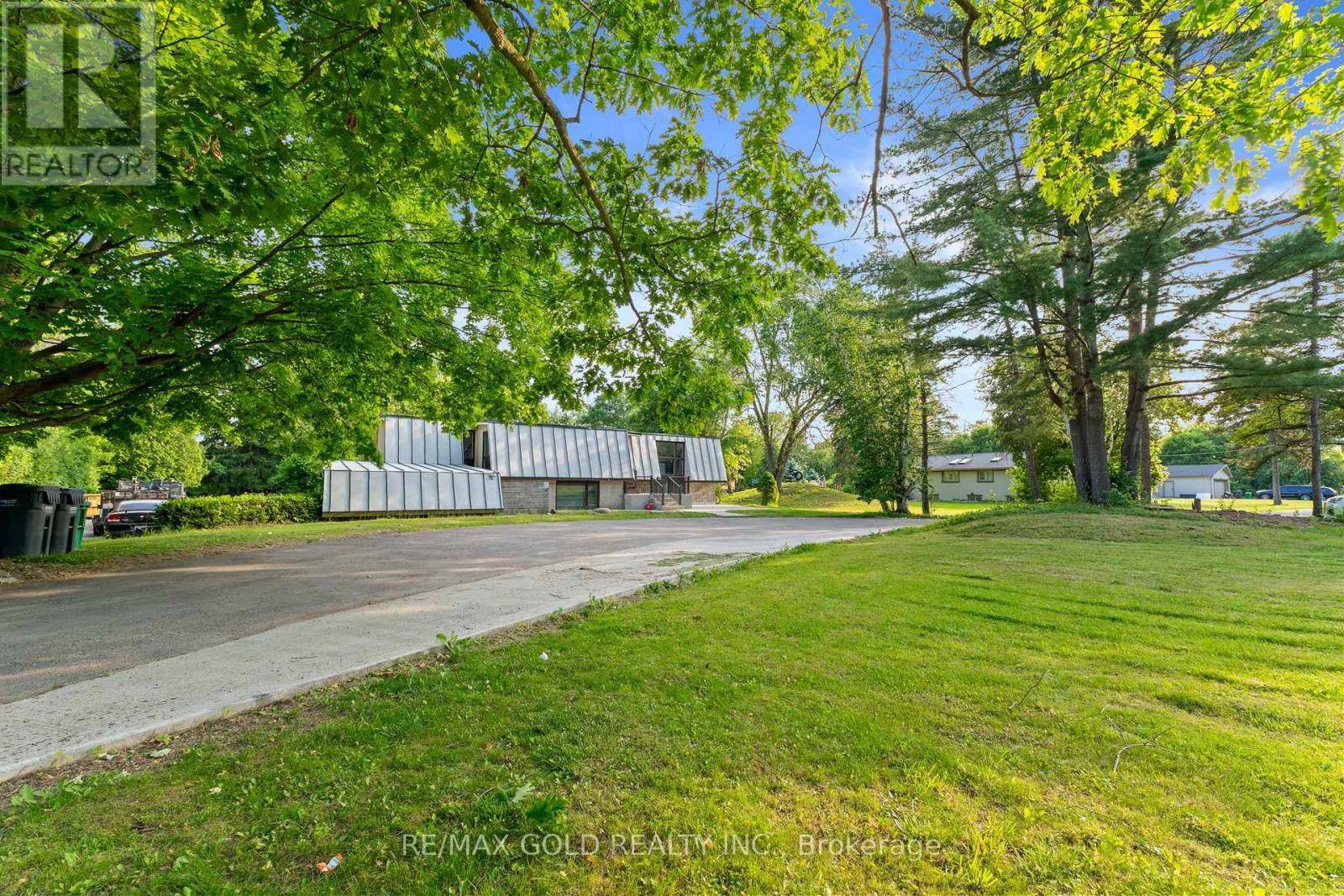 Brampton (credit Valley), ON L6Y0G3,8420 CREDITVIEW ROAD