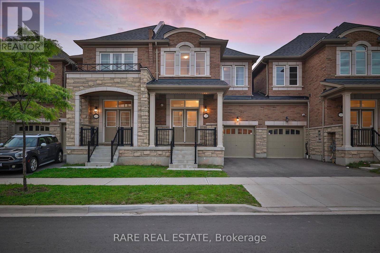125 MARIGOLD GARDENS, Oakville (go Glenorchy), ON L6H0Y1