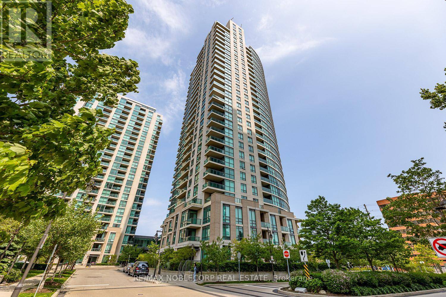 215 Sherway Gardens RD #2410, Toronto (islington-city Centre West), ON M9C0A4