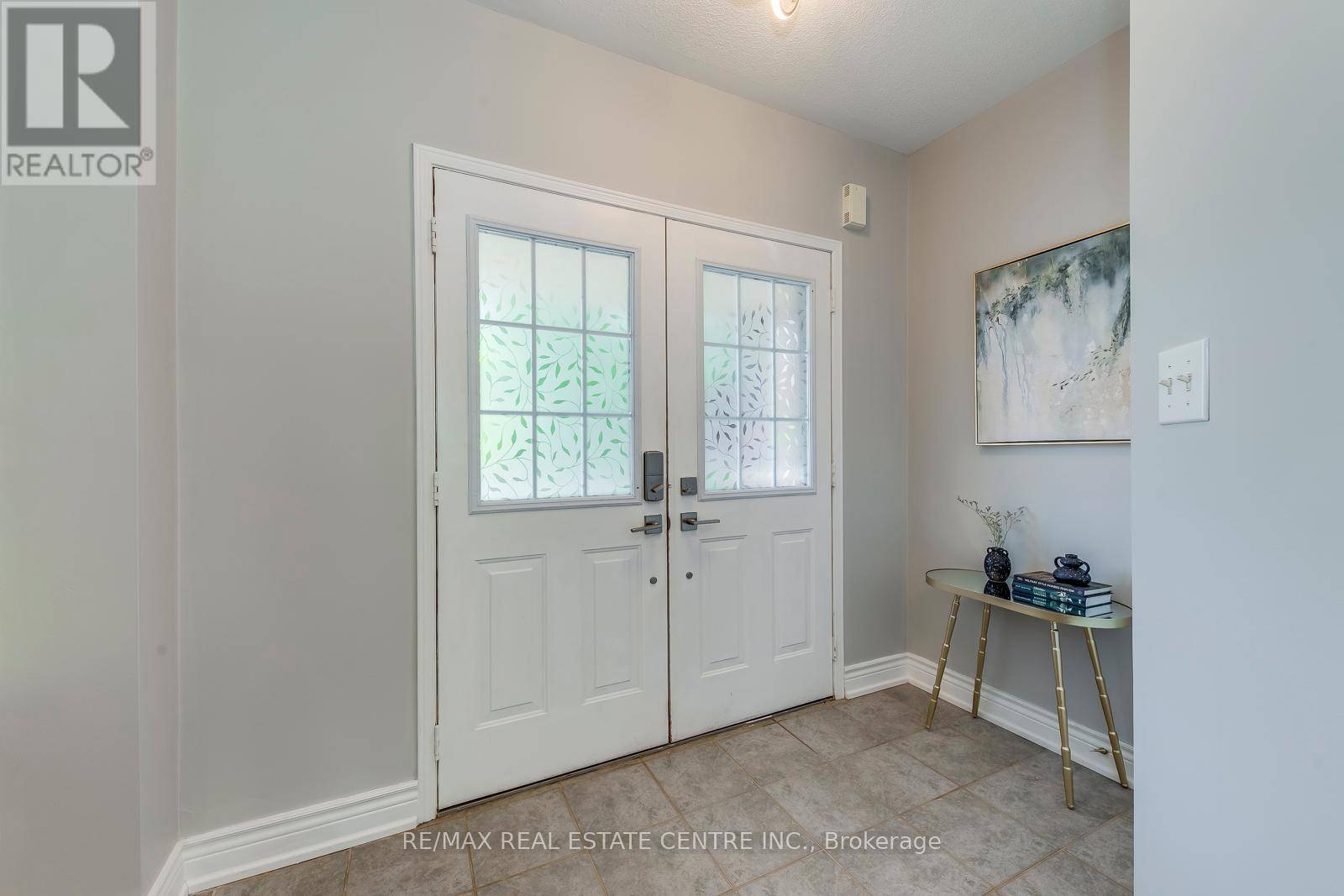 Burlington (orchard), ON L7L7N6,5360 CACHET CRESCENT