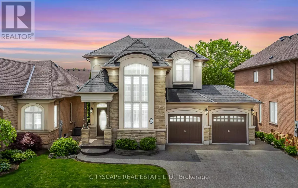 Oakville (br Bronte), ON L6L6T4,194 TAWNY CRESCENT