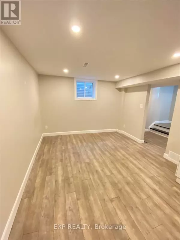 Orangeville, ON L9W2S9,42 MARION STREET W