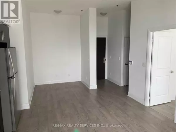 Oakville (qe Queen Elizabeth), ON L6K3R6,55 Speers RD #101