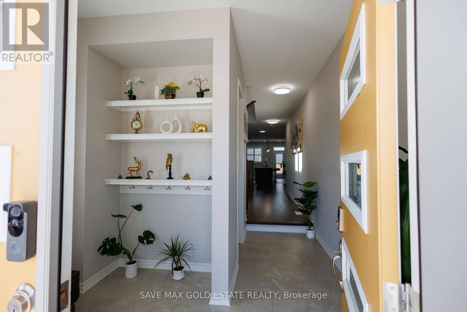 Milton (bw Bowes), ON L9E2A4,1659 WHITLOCK AVENUE