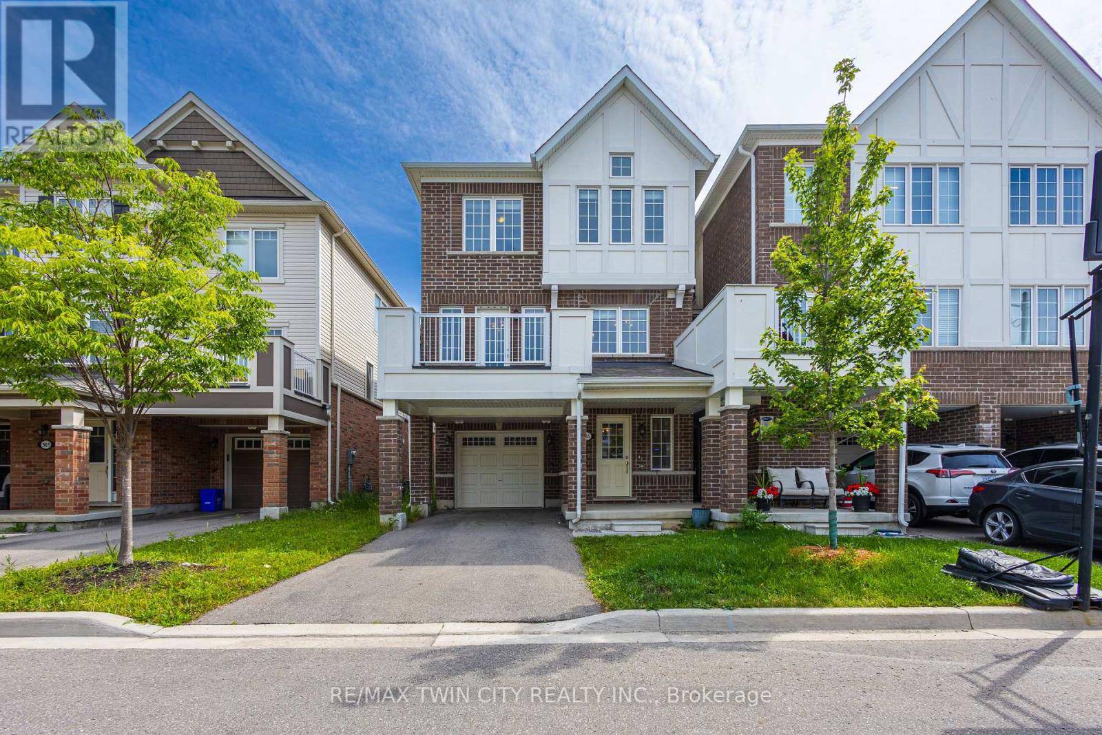 565 LAKING TERRACE, Milton (cl Clarke), ON L9T9J3