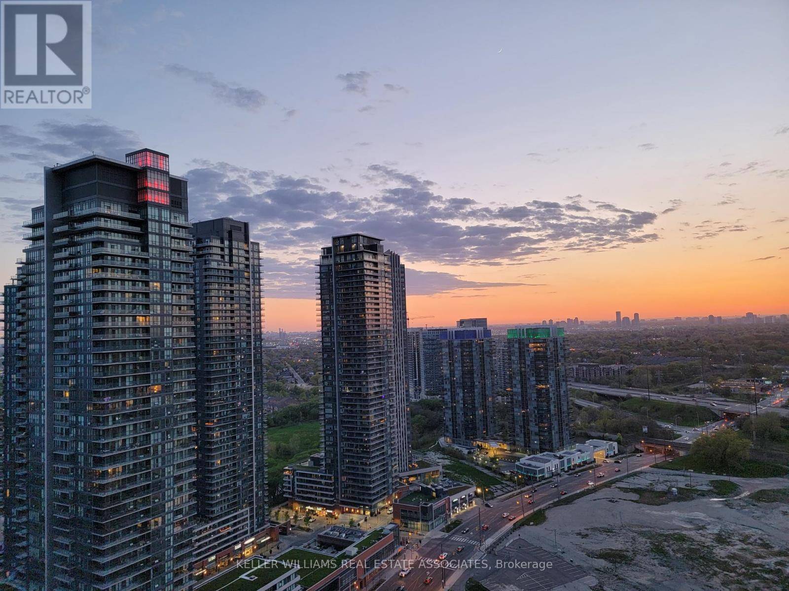 Toronto (mimico), ON M8V0J1,30 SHORE BREEZE DR #3112