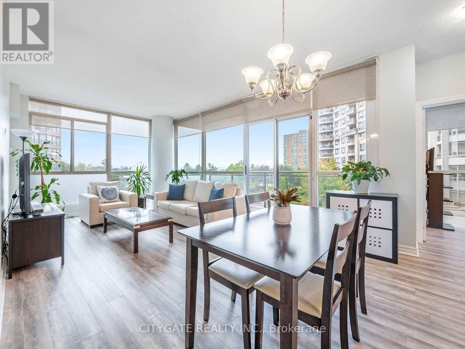 Mississauga (city Centre), ON L5B4P2,225 Webb DR #314