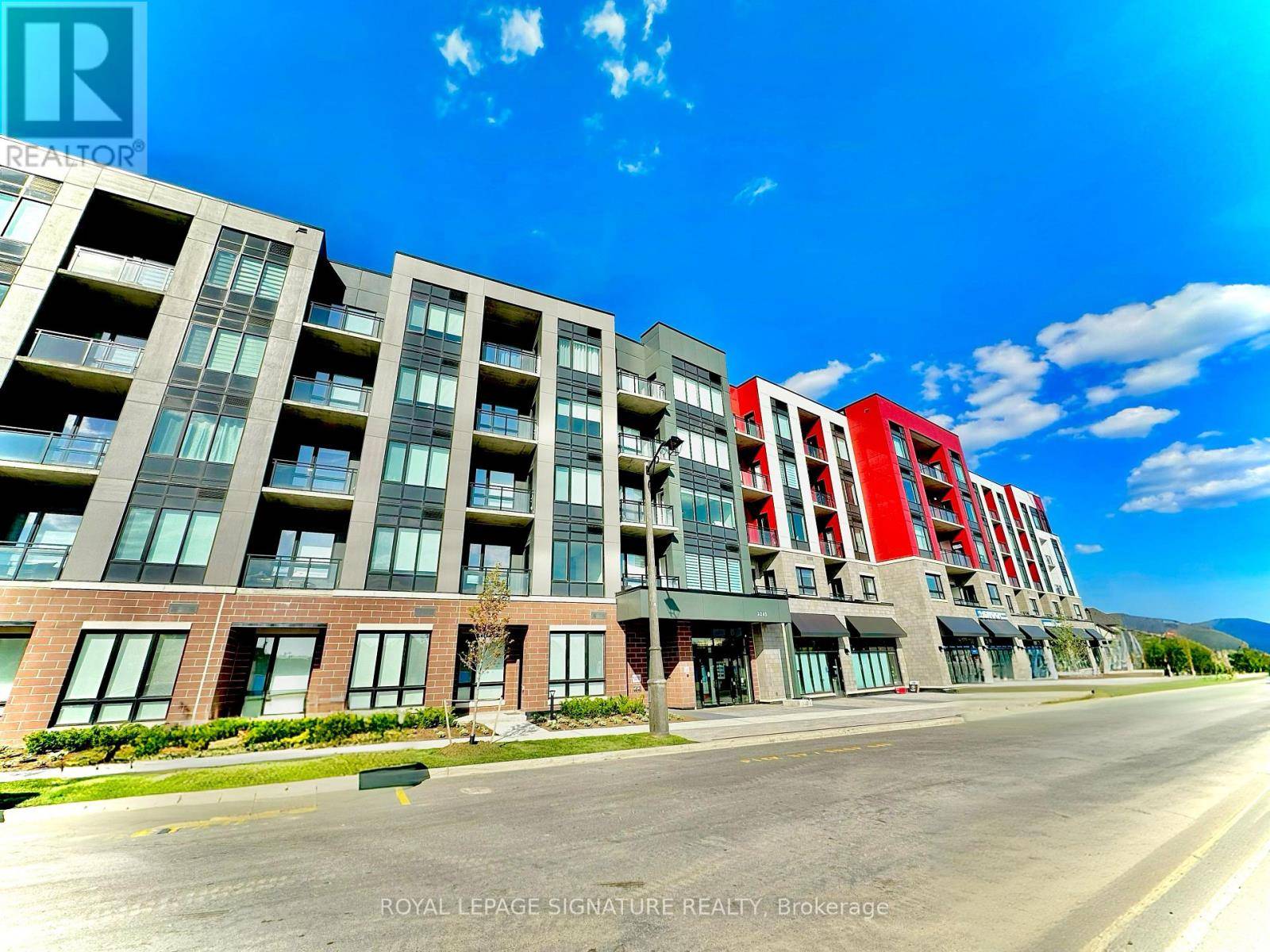 Oakville (go Glenorchy), ON L6M1S1,3265 Carding Mill TRL #206