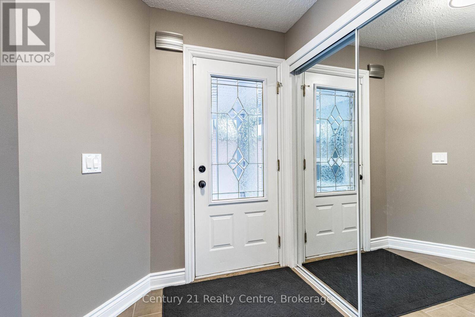 Brampton (westgate), ON L6S4Y9,34 NIAGARA PLACE