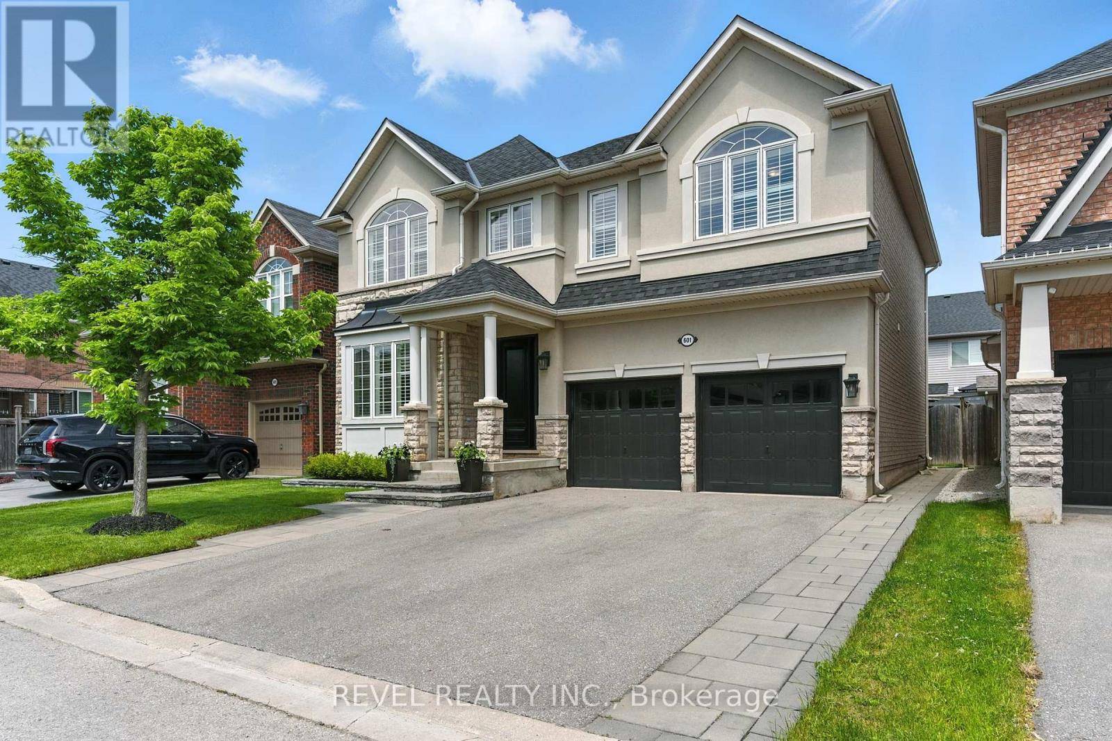 601 BROTHERS CRESCENT, Milton (co Coates), ON L9T0G8