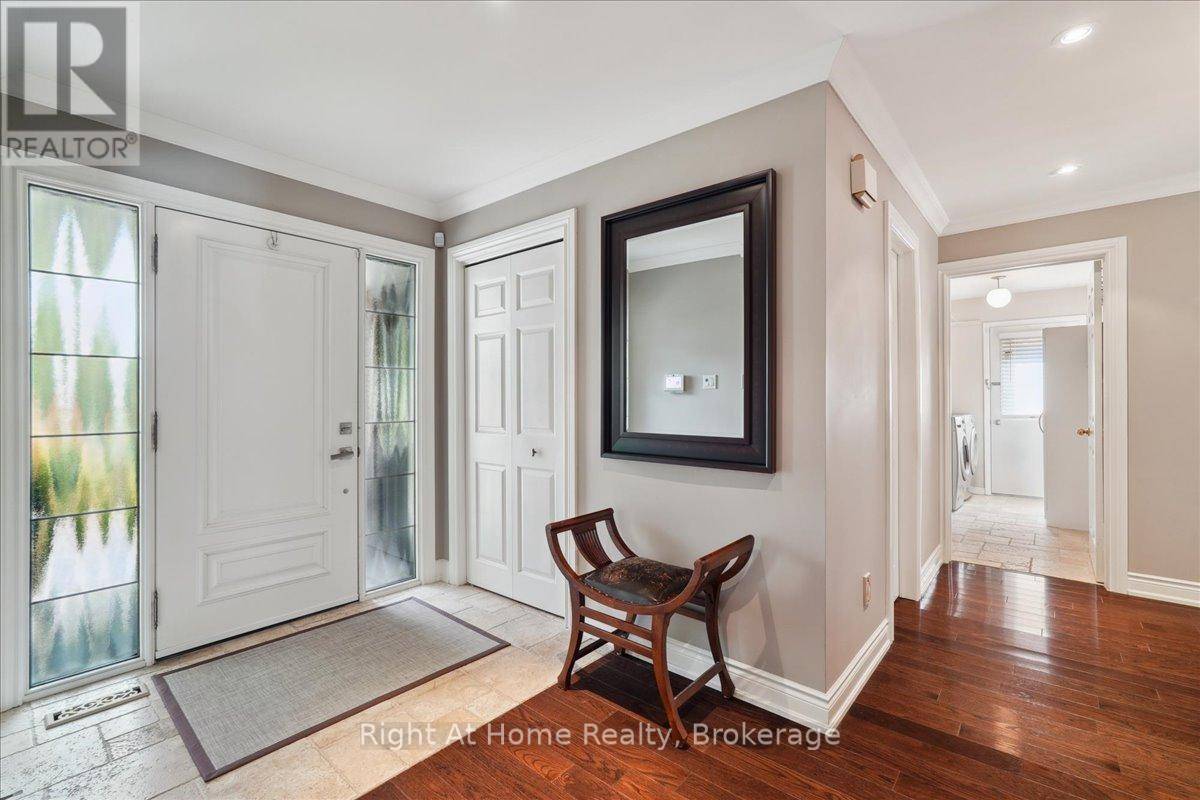 Oakville (fa Falgarwood), ON L6H3G9,1445 GOLDEN MEADOW TRAIL